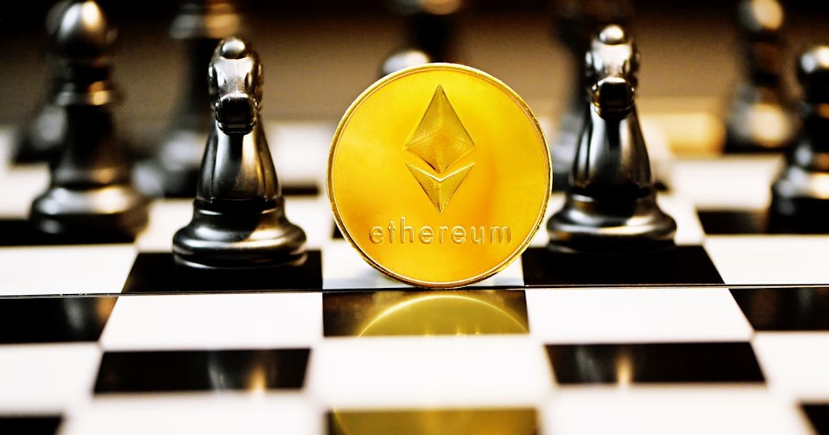 U.S. Job Surge Spurs Rate Hike Fears — Bitcoin Faces Pressure