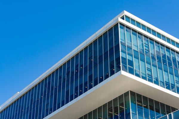 Crypto Stocks Plummet Amid $17 Trillion Market Rout