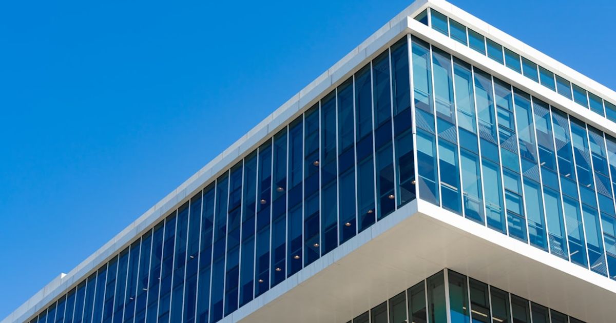 Crypto Stocks Plummet Amid $17 Trillion Market Rout