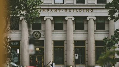 172,000 Jobs Added Amid Warsh's Fed Overhaul