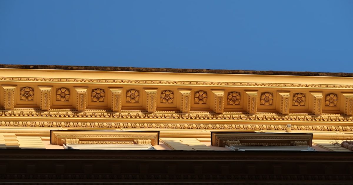 Bitcoin Dips Below $68,000 as Treasury Yields Hit One-Year High