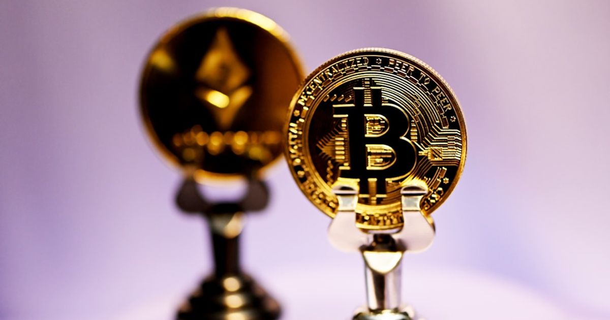 Bitcoin Rallies Amid Tech Earnings, Yet Faces Short-Term Pressures