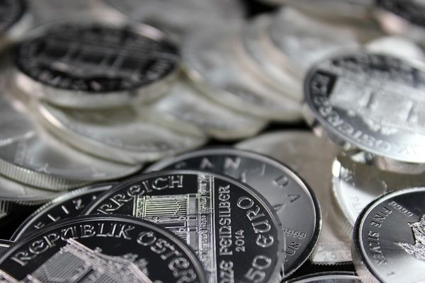 Silver’s Asymmetry: A Case for iShares Silver Trust Amid Market Dynamics