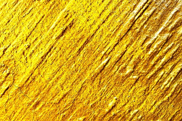 Gold Price Nears $5,000 Amid Inflation Fears and Fed Meeting