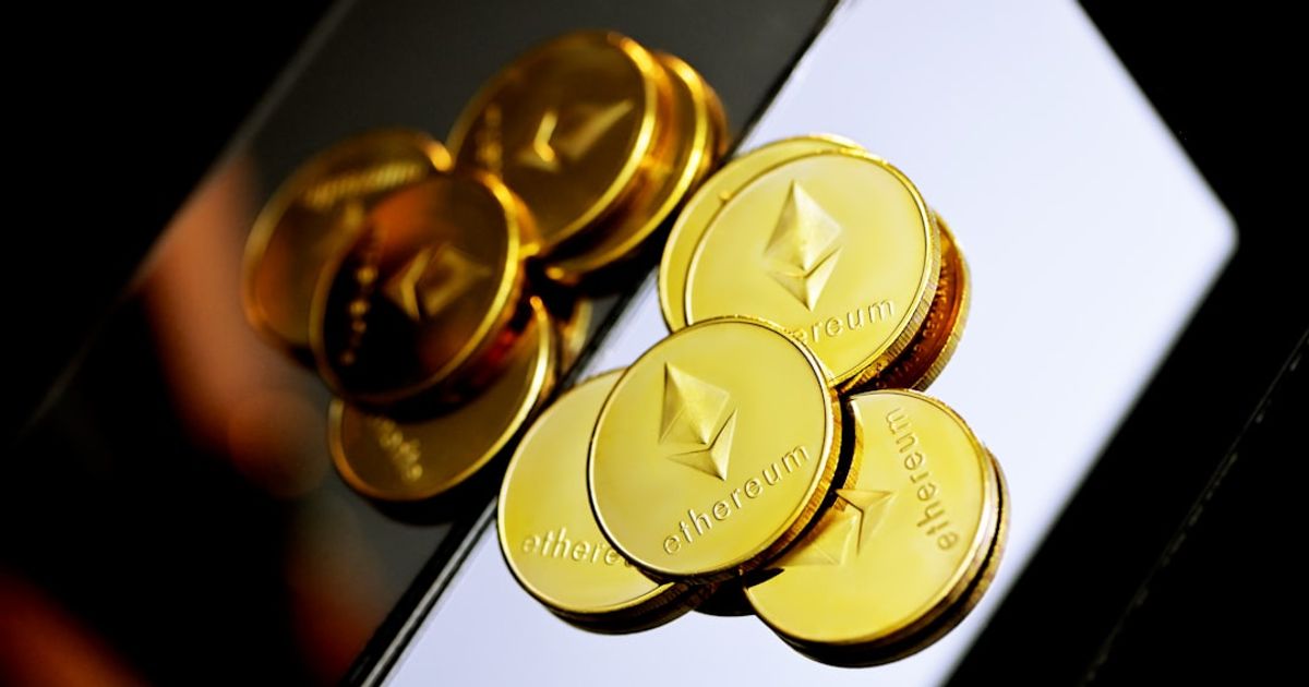 Ethereum's Bullish Momentum: Traders Eye $3,200 Amid ETF Inflows