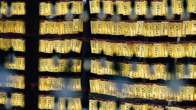 China Triples Gold Imports — Eastward Shift Defies Falling Prices
