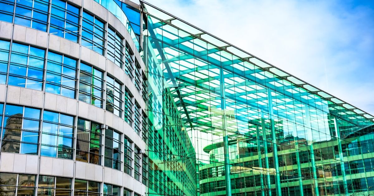 Bitdeer Stock Plummets 18% Amid Convertible Note Offering Concerns