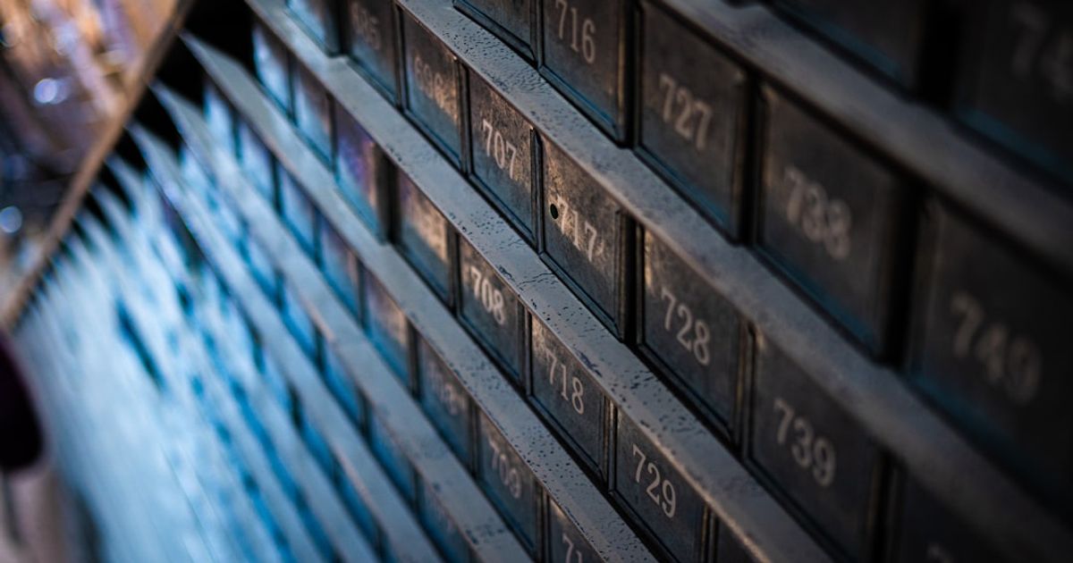 CBDCs: A New Era of Monetary Control and Its Impact on Gold Investments