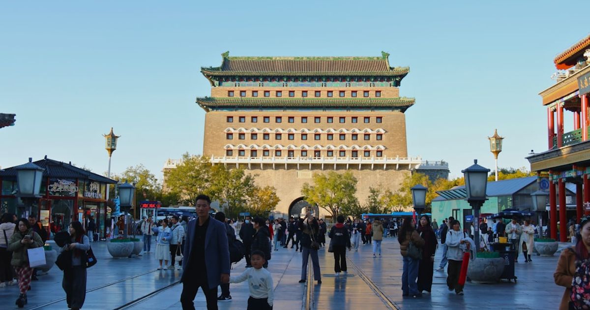 U.S. Pressures China to Reopen Hormuz Amid Possible Summit Delay