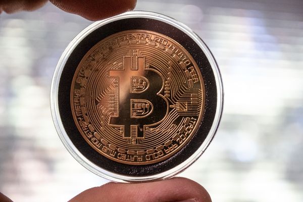 DOJ Crypto Control Lapses—$290K Moves from Prison Wallets