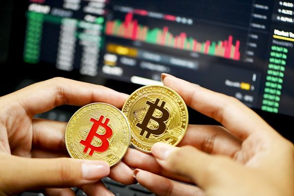 Bitcoin ETF Inflows Show Signs of Recovery, Yet Fall Short of Previous Peaks