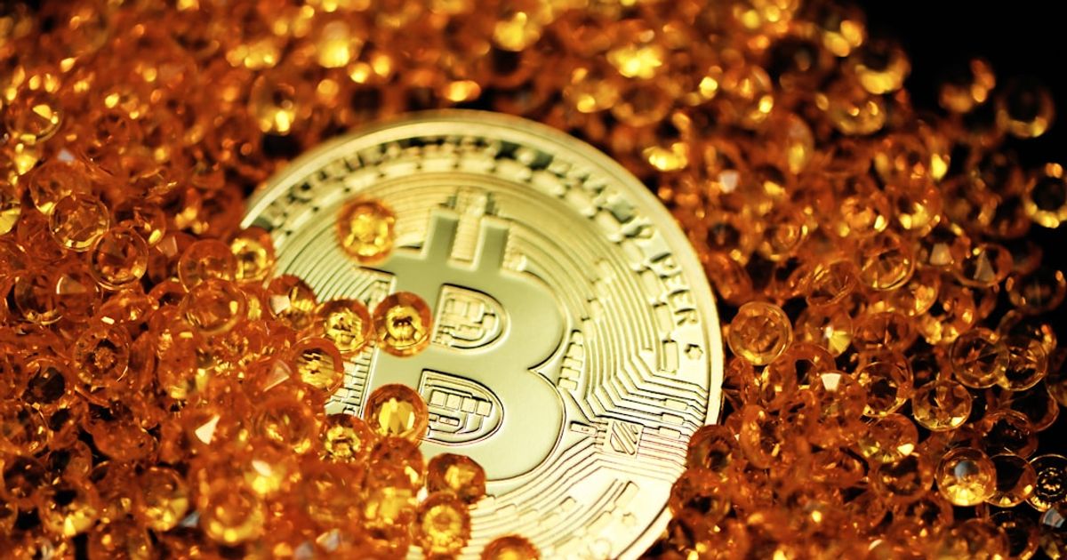 Investment Firm Predicts Bitcoin Could Plunge 30% Amid Bear Market