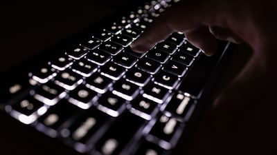AI Enthusiasm Fizzles—CrowdStrike and Palo Alto Stocks Dive 8% and 3%