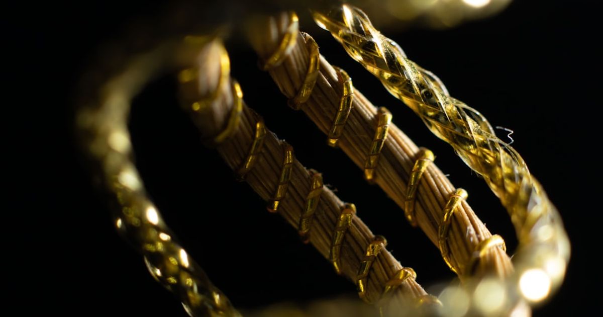 Gold Prices Drop Amid Escalating Geopolitical Tensions and Debt Crisis