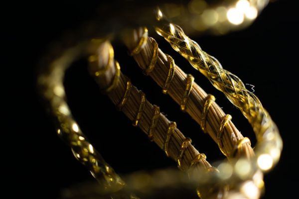 Gold Prices Drop Amid Escalating Geopolitical Tensions and Debt Crisis