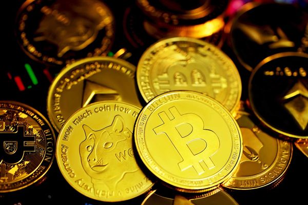 Bitcoin ETF Outflows Signal Market Struggles Amid Bearish Sentiment