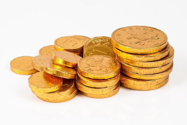 Gold Prices Hold Steady — August Futures Open at $4,101.10
