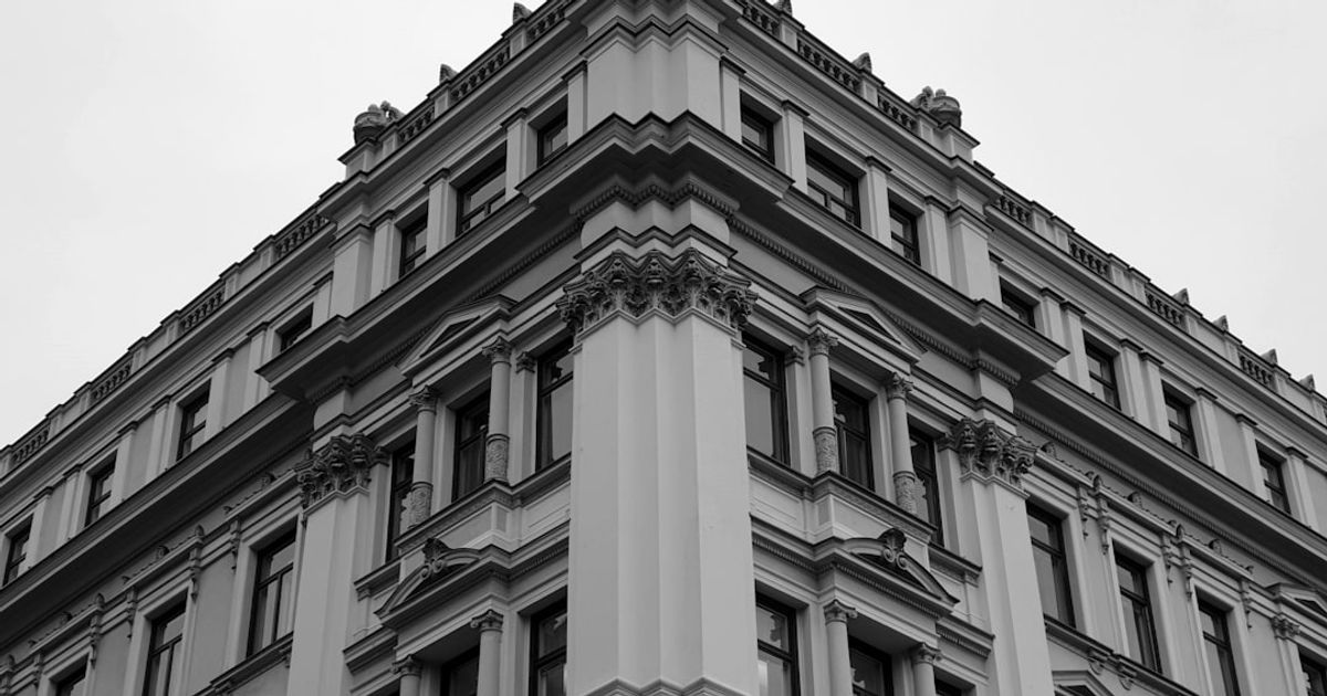 Crypto ETP Inflows Slow to $230M Amid Fed Caution and Geopolitical Tensions