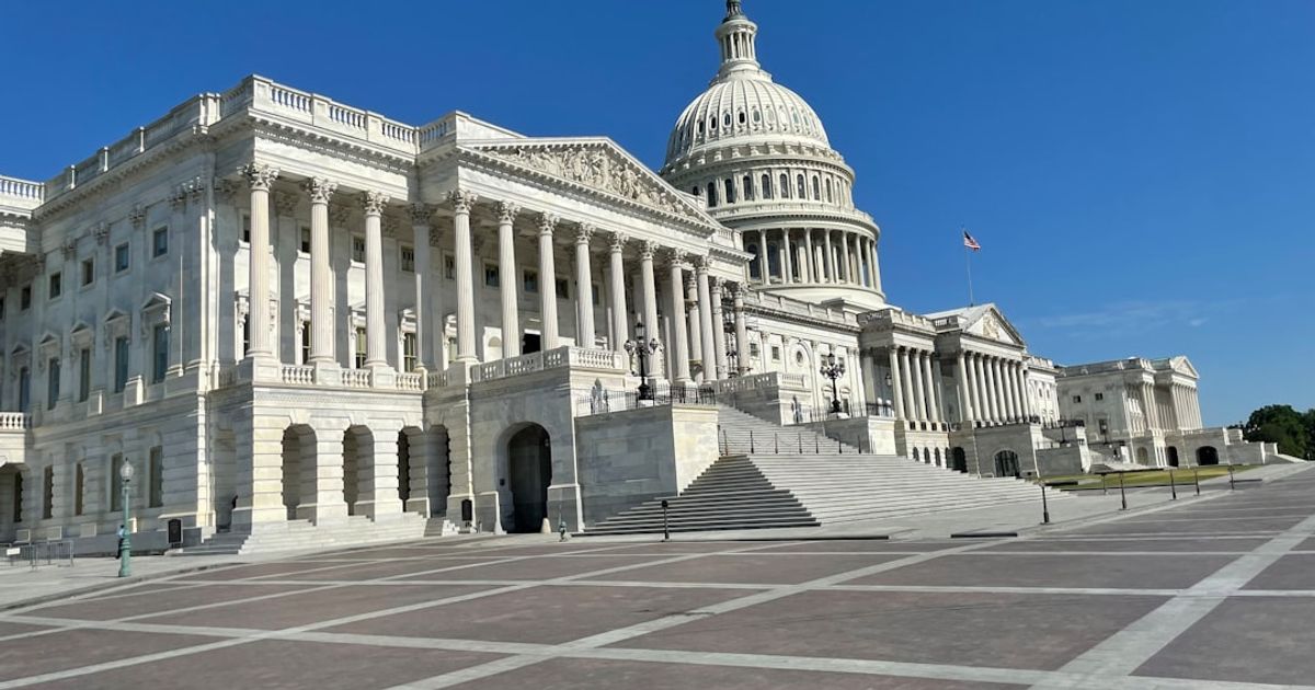Delay Social Security, Spend IRA — $259,200 More for Retirees
