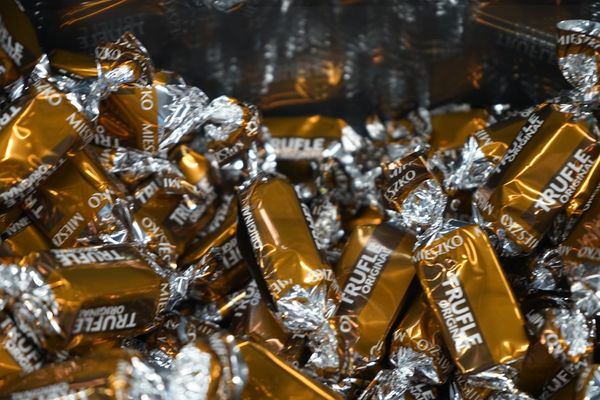 Geopolitical Tensions and Market Shifts Drive Gold and Silver Prices Higher