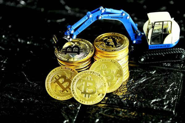 Crypto hacks decline significantly but risks remain for users