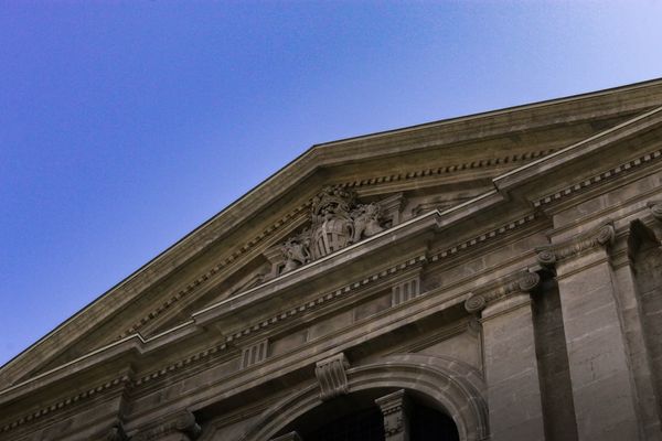 Federal Reserve Governor Stephen Miran Resigns, Backs Warsh's Chairmanship