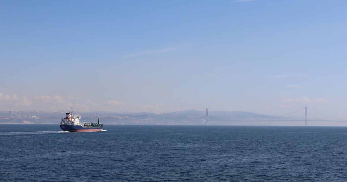 Bitcoin Remains Resilient Amid Geopolitical Turmoil and Oil Price Fears