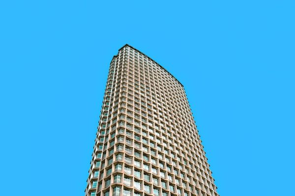 Geopolitical Tensions Delay Bank of England's Interest Rate Cuts