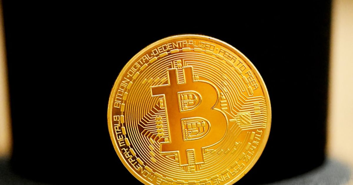 Bitcoin Faces Resistance as Large Holders Prepare to Sell