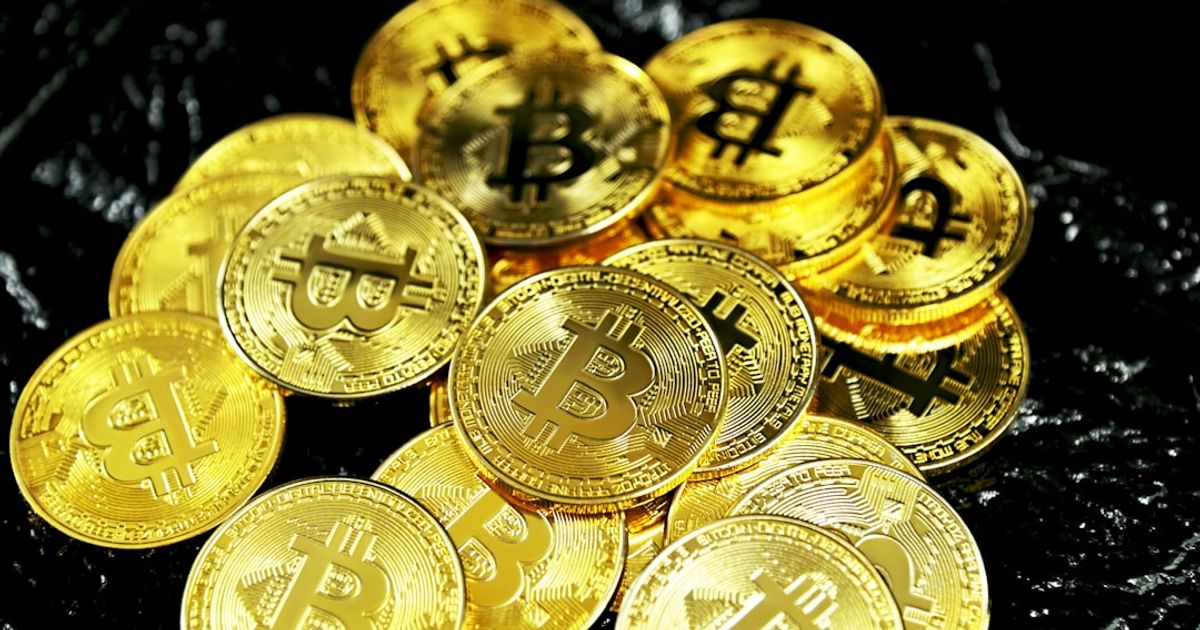 US Bitcoin ETFs See $1.2 Billion Inflows, Still Lag Behind 2025 Peak