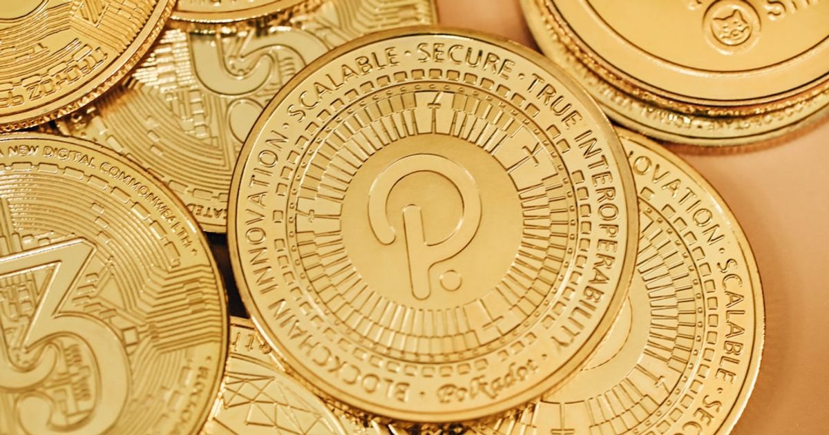 Gold Drops 25% from January Highs — Investors Face Hard Choices