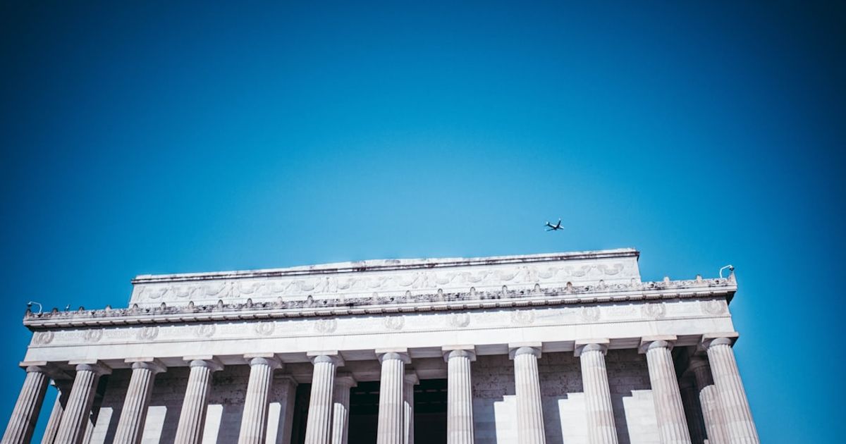 Urgent Meeting Signals Systemic AI Cyber Risks for Financial Sector