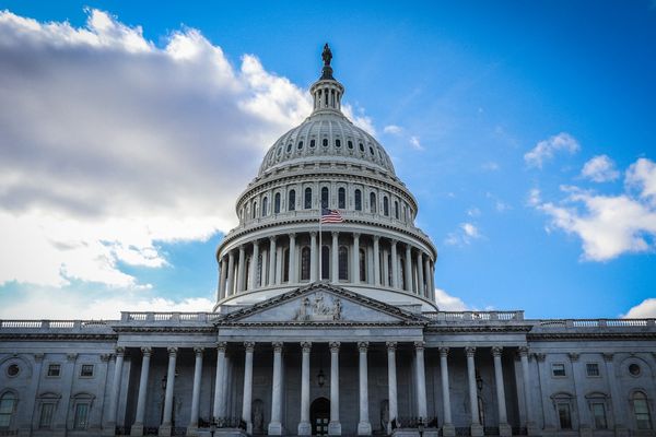 Elizabeth Warren Accuses SEC Chair of Misleading Congress on Enforcement Data