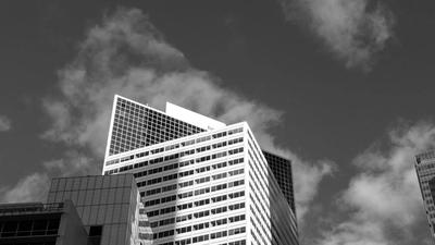 Bitcoin Miner IREN Expands into Europe with AI Cloud Pivot