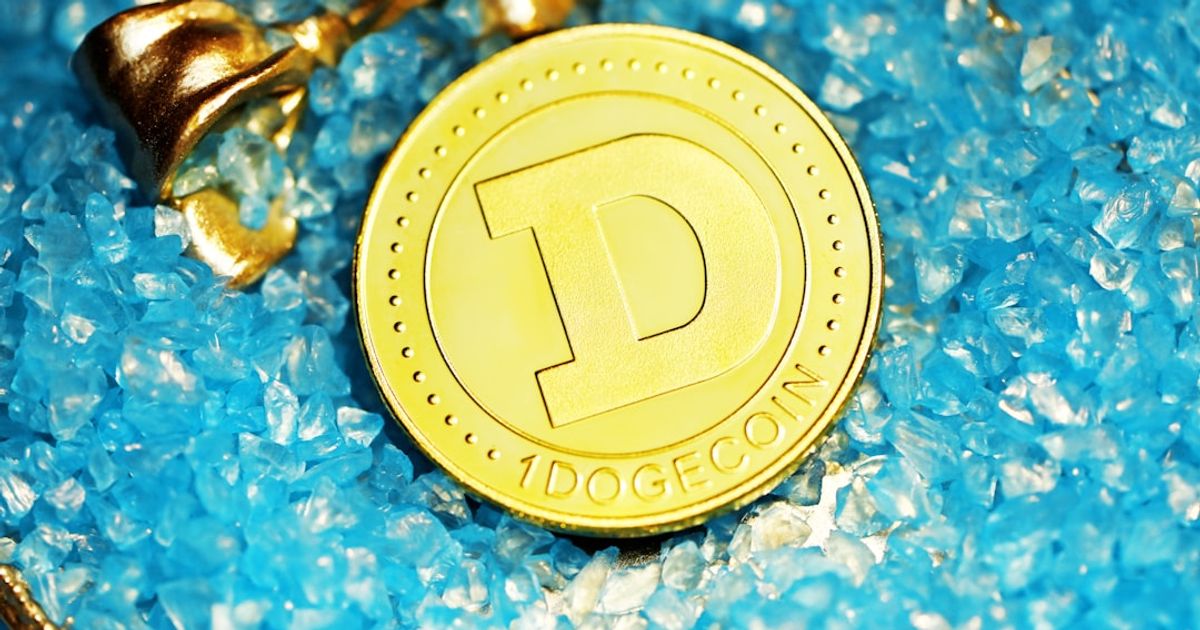 Bitcoin ETFs See Surge in Inflows Amid Institutional Selling Pressure