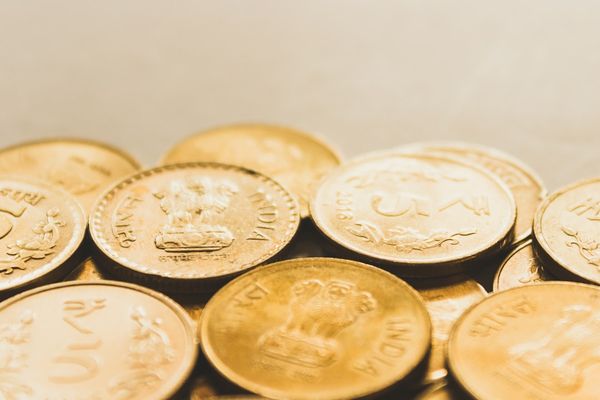 Hot Inflation Drives Gold Prices Down: Understanding the Market Dynamics