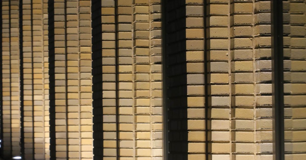 Gold and Silver Prices Steady Amid Ceasefire Announcement