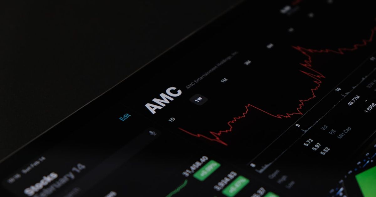 Savings Account Rates Surge — High-Yield Options Reach 4% APY