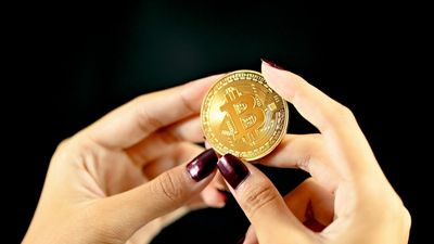 Bitcoin Surges 3.5% to $64K — Driven by Chip Rally, Yen Strength