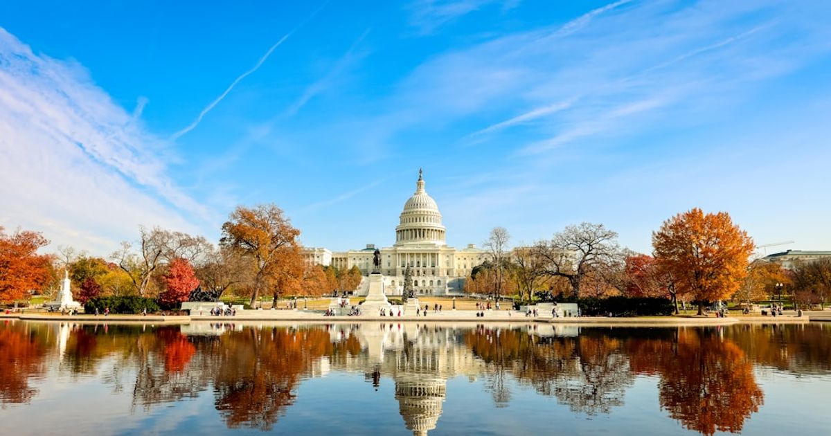 SEC Delays Prediction Markets ETFs, Echoing Bitcoin Fund Battles