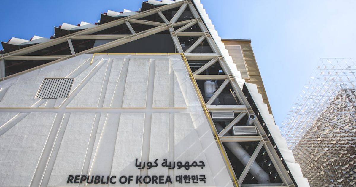 Mick Mulvaney Advocates State Control Over Prediction Markets Amid Security Concerns