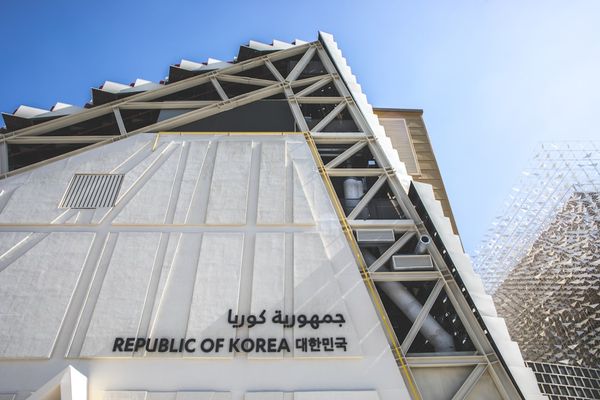 Mick Mulvaney Advocates State Control Over Prediction Markets Amid Security Concerns