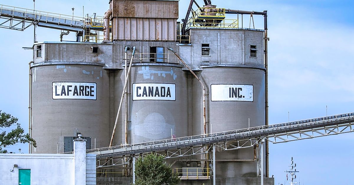 U.S. Markets Rally Amid Easing Iran-War Fears and Falling Oil Prices