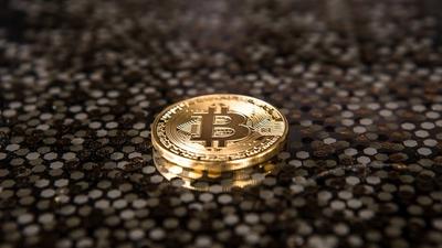 T. Rowe Price Unveils First Active Crypto ETF—Spotlight on Bitcoin