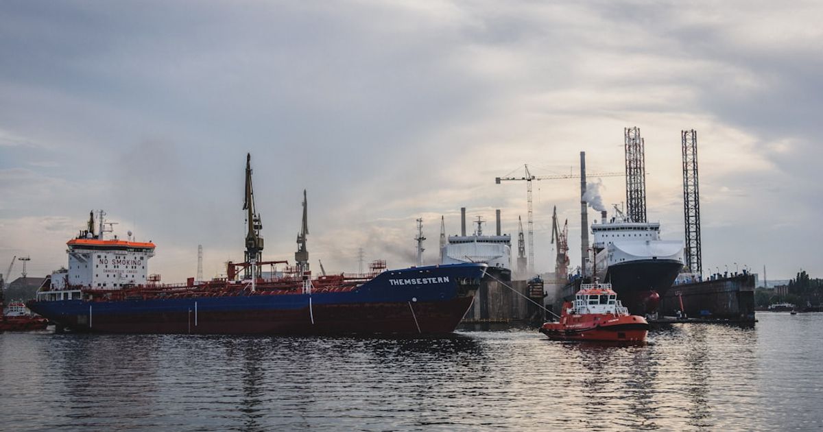 Federal Reserve Faces Tough Decisions Amidst Oil Price Spike