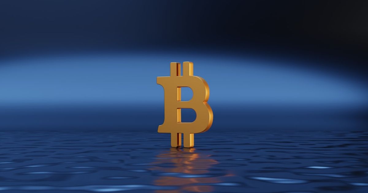 Bitcoin Slides Below $62.5K — US-Iran Tensions Rattle Markets