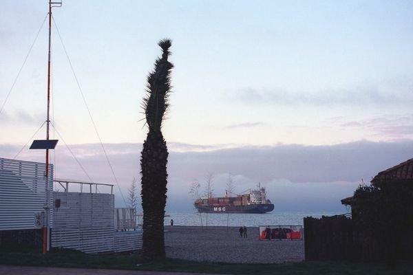 Escalating U.S.-Iran Conflict Disrupts Global Oil Markets and Security