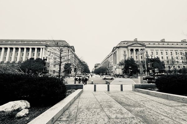 White House Pushes for CLARITY Act Amidst Unprecedented Regulatory Pressure