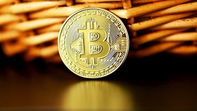 Bitcoin Faces 34,000 BTC Sell Pressure Amid Exchange Inflows