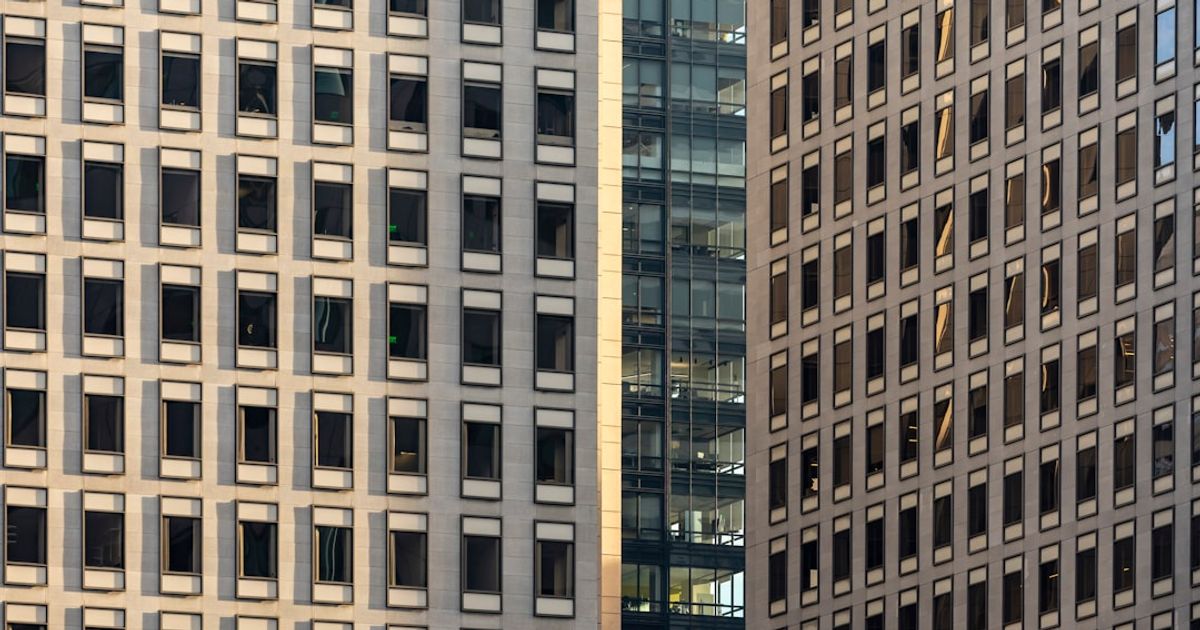 Memecoin RKC Crashes After Developer Cashes Out $729K Amid Trading Frenzy